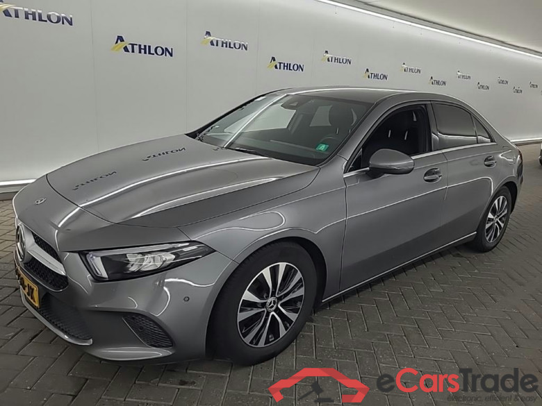 MERCEDES-BENZ A-Klasse Limousine A 180 7G-DCT Business Solution Plus 4D 100kW #1