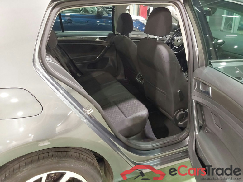 VOLKSWAGEN GOLF VII DIESEL - 2017 1.6 SCR TDi Join DSG (EU6.2) STOCK #5