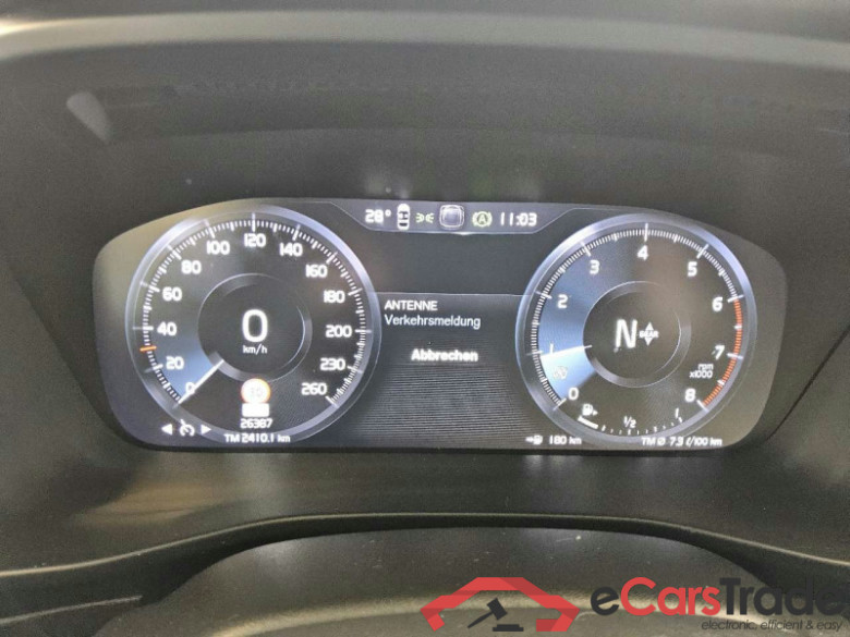 Volvo XC40 (2017->) DE - SUV5 T2 2WD EU6d, Momentum Core, 2020 - 2022 #6