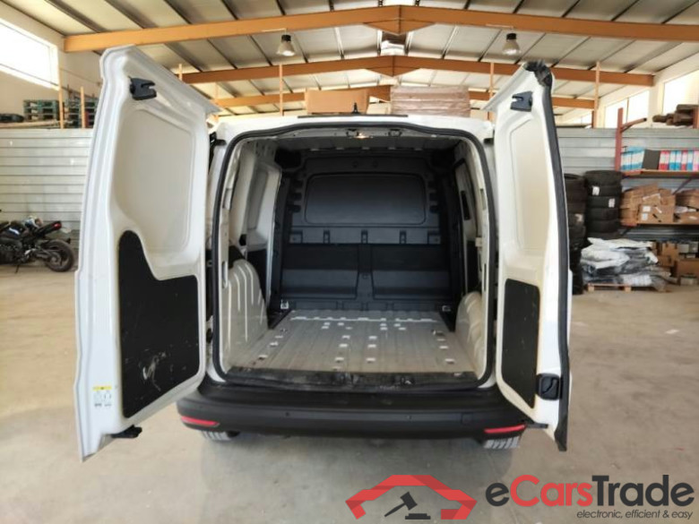 VOLKSWAGEN CADDY / 2020 / 4P / VETT. FURGONATA 2.0 TDI 90KW SCR CARGO BUSINESS DSG #5