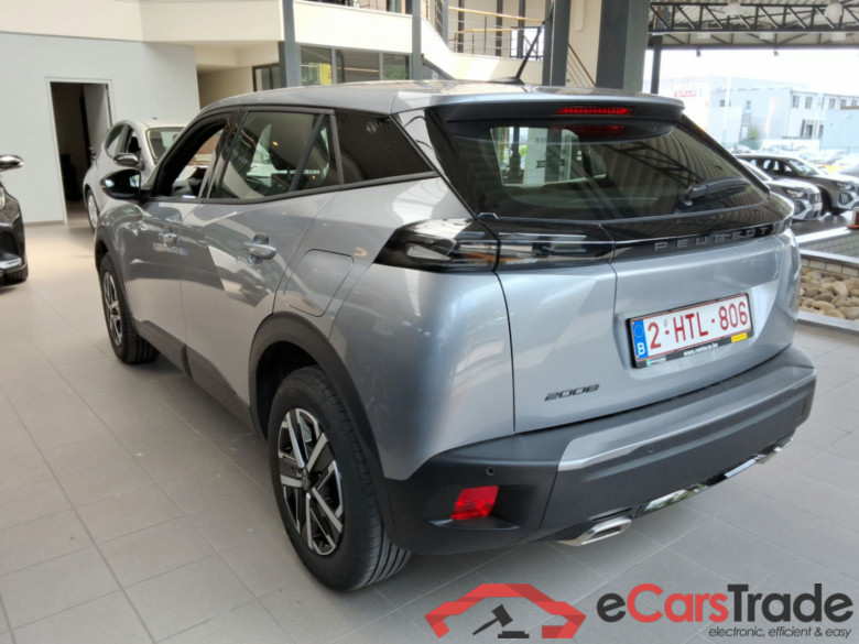 Peugeot 2008 Style 1.2 Turbo 130 EAT8 #3