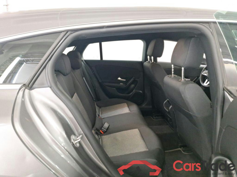 MERCEDES-BENZ CLA SHOOTING BRAKE 2.0 CLA 180 D BUS SOLUTION ESSENTIAL #5