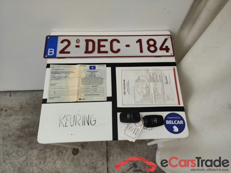 Toyota Corolla Touring Sports 1.8 Hybrid Premium e-CVT 5d #4