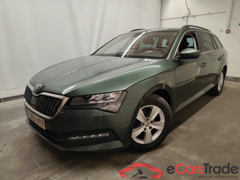 Skoda Superb Combi 2.0 CRTDI 90kW DSG7 Ambition 5d