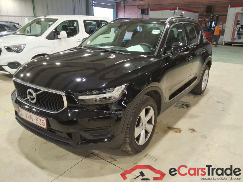 VOLVO XC40 1.5 T2 GEARTRONIC MOMENTUM CORE