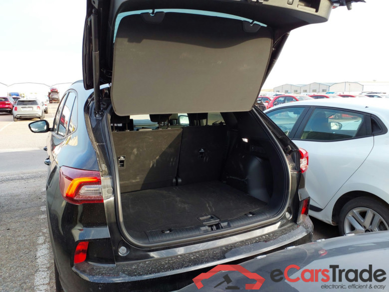 FORD Kuga 2.5 PHEV 243cv WT + Gancho AutomÃ¡tico ST-LINE X(Panorama-Roof + Winterpack) #6