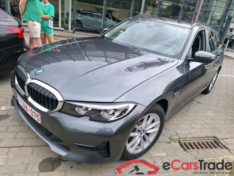 BMW - BMW 3 TOURING 320e 204PK Business Edition Pack Business Plus With Heated Sport Seats & Heated Steering Wheel * HYBRID * #1