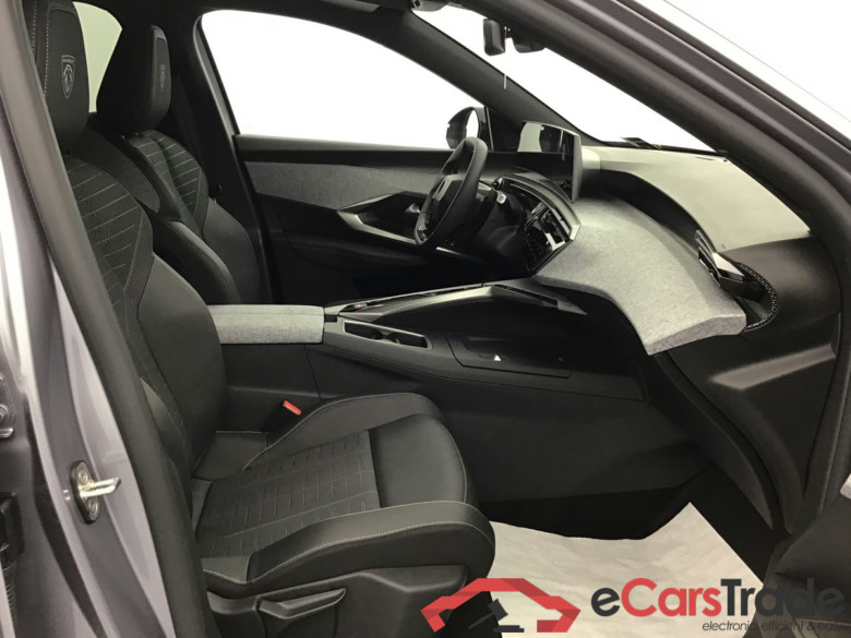 Peugeot 3008 GT 1.2 Gasoline 147hp #6