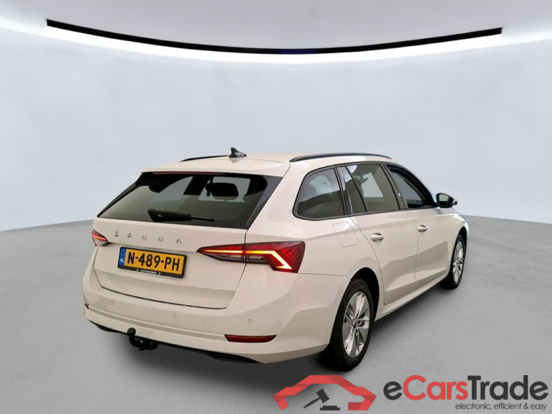 SKODA Octavia Combi 81 kW #5