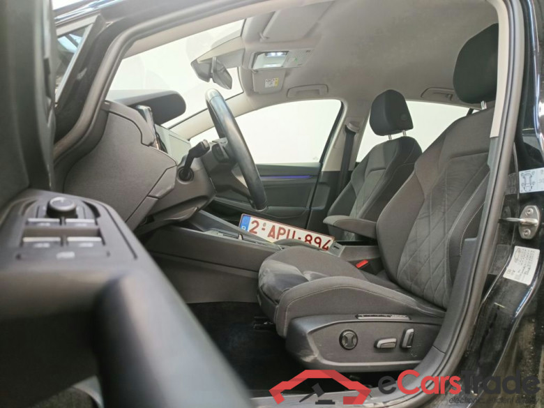 Volkswagen Golf VIII 1.4 eHybrid Style DSG 5d #3