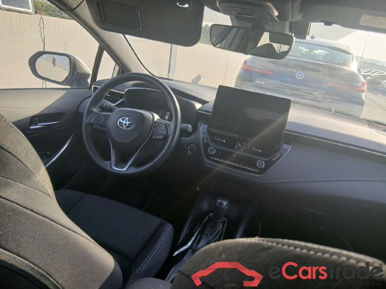 TOYOTA Corolla / 2019 / 5P / familiar 140H Active Plus Touring Sport #3