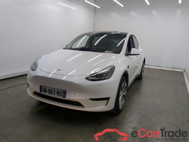 TESLA Model Y / 2021 / 5P / SUV RWD