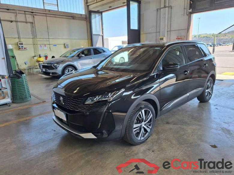 PEUGEOT 5008 / 2020 / 5P / SUV PURETECH TURBO 130 ALLURE S/S