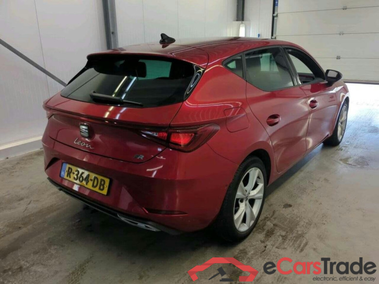 SEAT Leon Sportstourer 1.5 TSI FR Bns Int #2