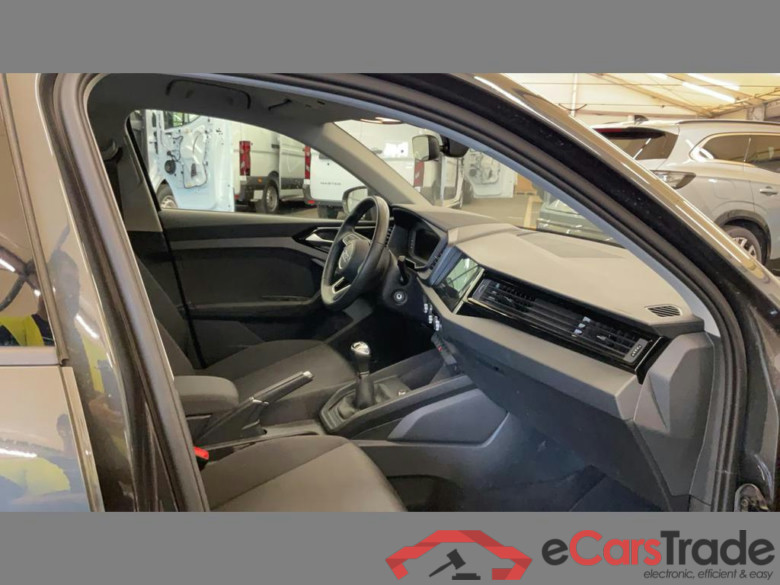 AUDI A1 Sportback 25 TFSI Attraction (EU6AP) #5
