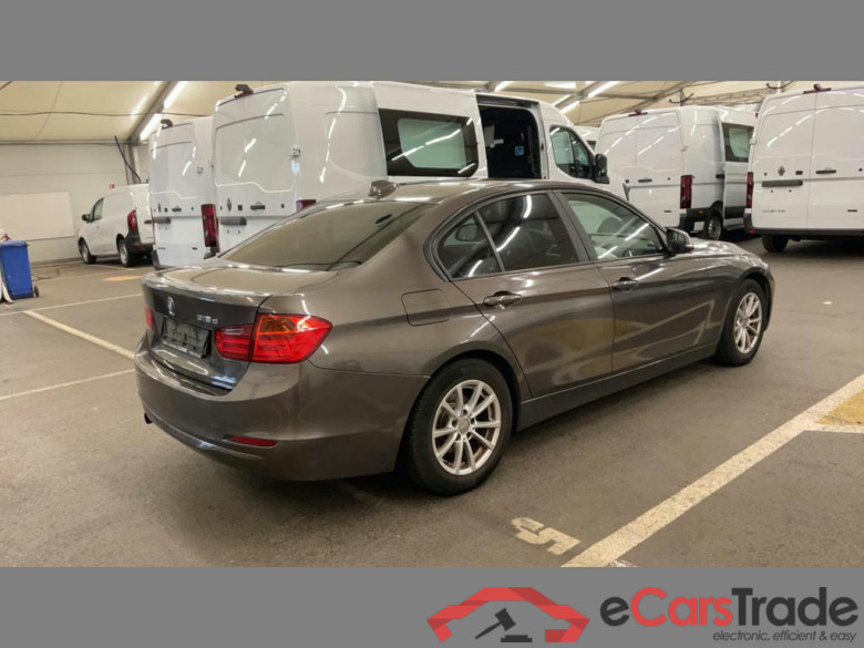 BMW 3 Dsl (F30) 318 dA #4