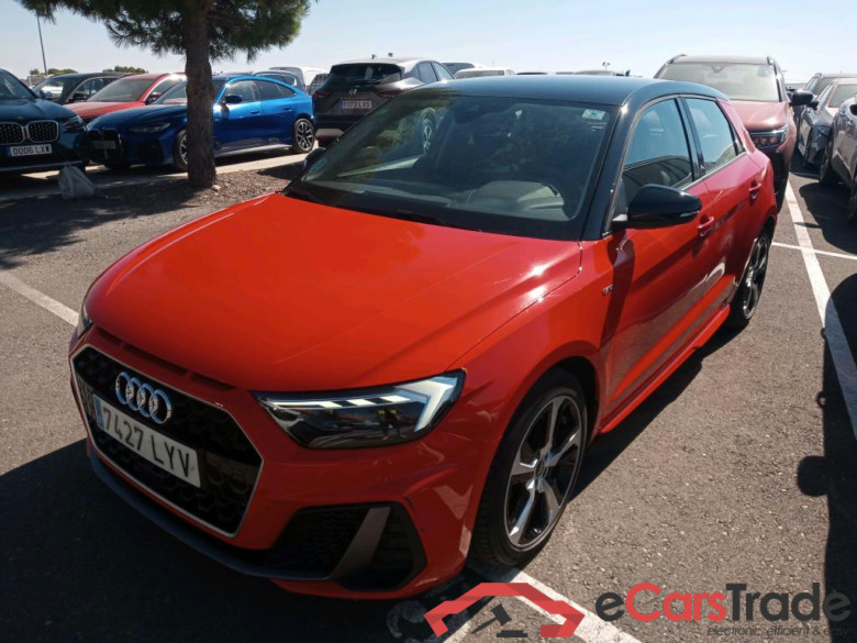 AUDI A1 / 2018 / 5P / berlina con portón Sportback Adrenalin 30 TFSI 81kW S tron(SP)