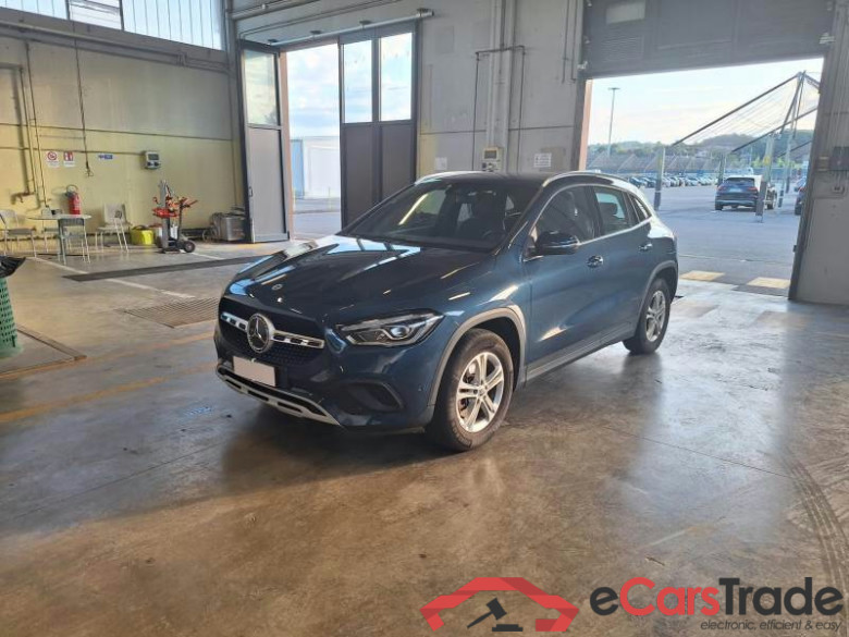 MERCEDES-BENZ GLA / 2020 / 5P / CROSSOVER GLA 250 E PLUG-IN HYBRID AUTO BUS EXTRA #1