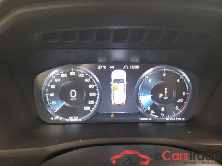 VOLVO XC90 / 2014 / 5P / SUV B5 D AWD AUTOMATICO MOMENTUM PRO #4