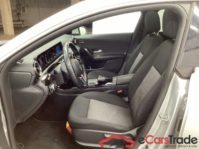 Mercedes, CLA-Class SB '19, Mercedes-Benz CLA Shooting Brake CLA 180 Business #3