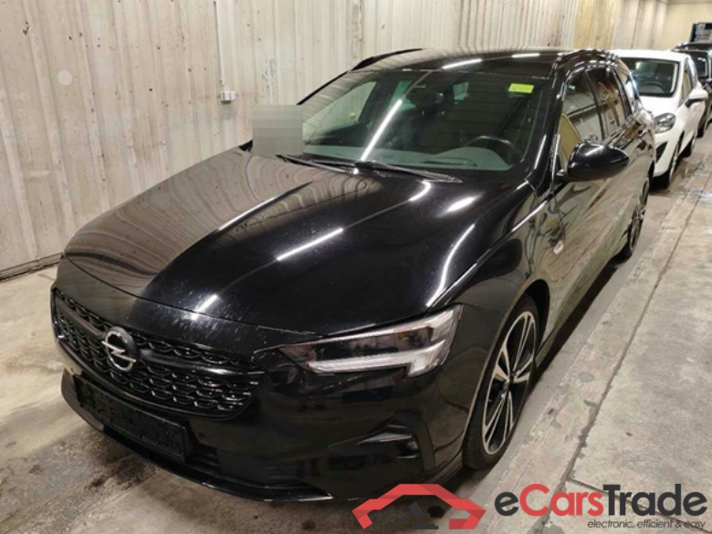 Insignia B Sports Tourer Ultimate 2.0 CDTI 128KW AT8 E6d #1