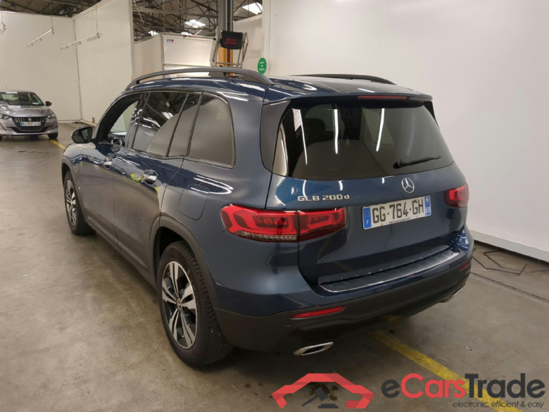MERCEDES-BENZ GLB / 2019 / 5P / SUV GLB 200 d Business Line #3