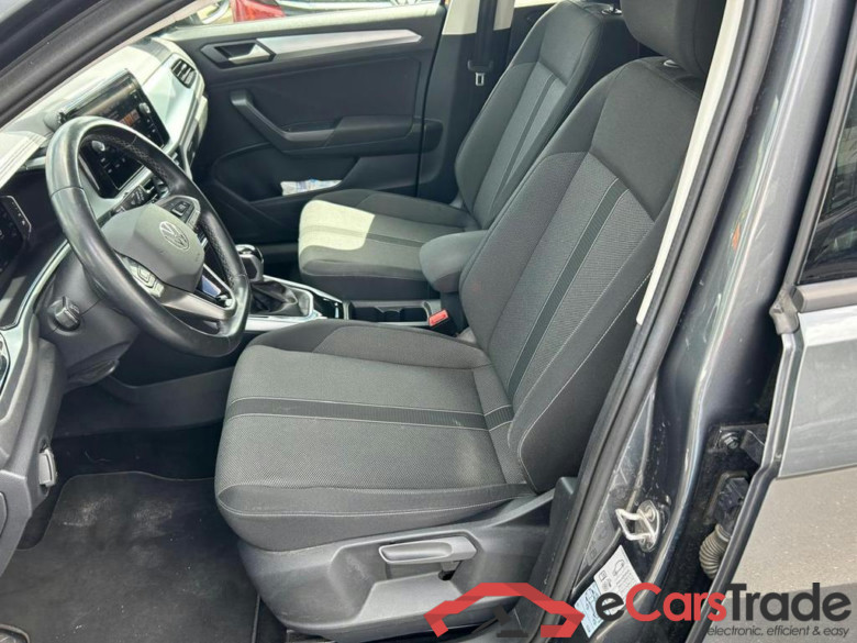 VOLKSWAGEN T-Roc 1.5 TSI Life Business DSG #6