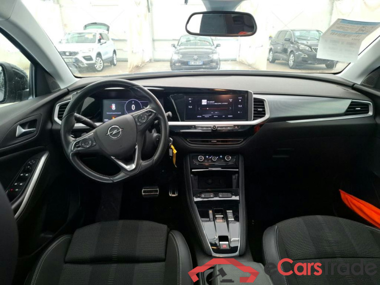 Grandland X Business Elegance 1.5 130CV BVA8 6E #5