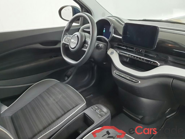 FIAT 500E 42kWh Passion 3D 87kW #6