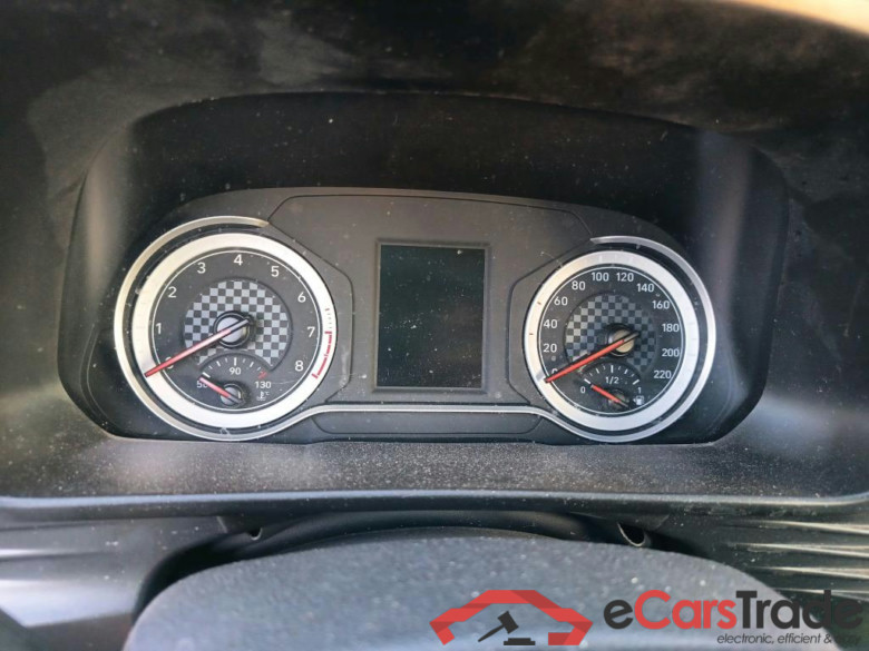 HYUNDAI i20 / 2020 / 5P / berlina con portón 1.0 TGDI 74kW (100CV) 48V Essence #5