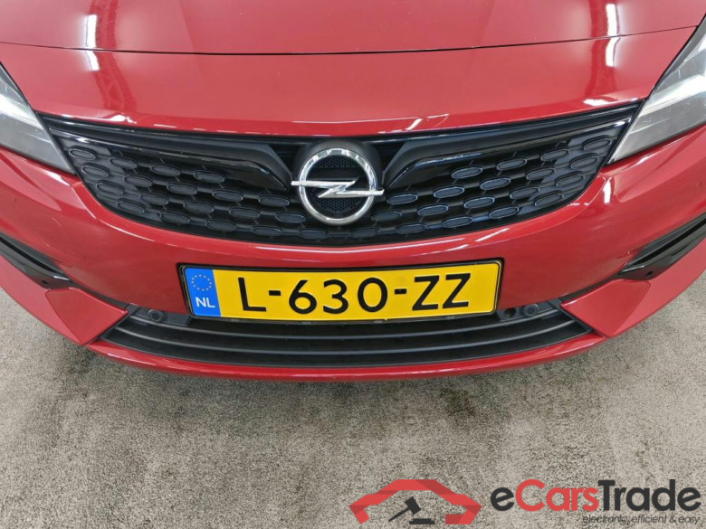 Opel Astra Sports Tourer 1.2 turbo 107kW Ultimate 5d #5