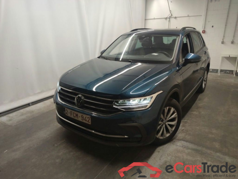 Volkswagen Tiguan 1.4 eHybrid DSG Life Business 5d