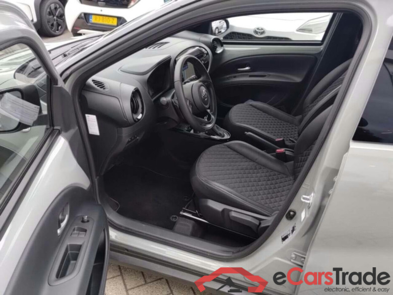 TOYOTA Aygo X 1.0 VVT-i S-CVT Premium #5