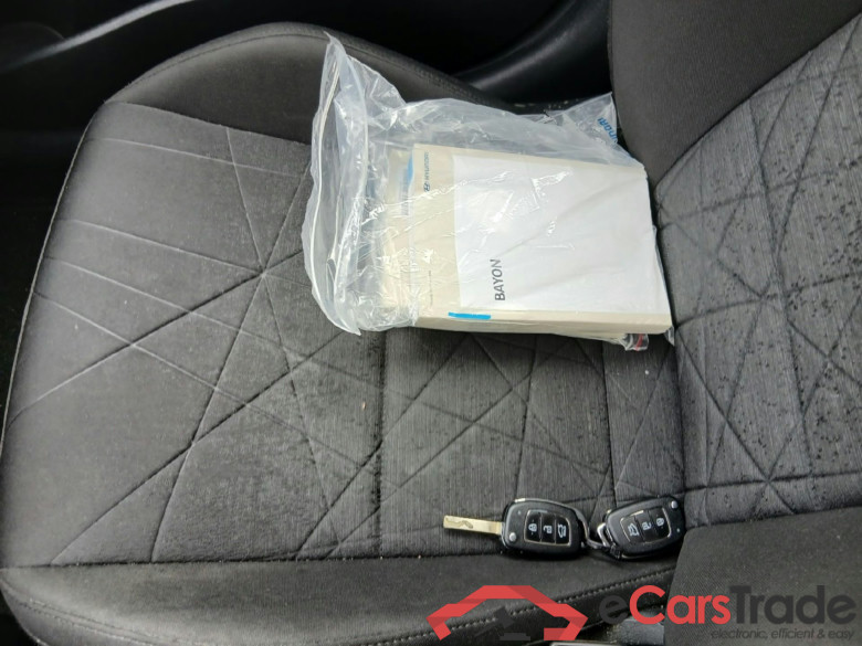 HYUNDAI Bayon / 2021 / 5P / todoterreno 1.2 MPI Maxx #5
