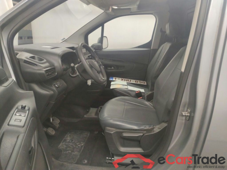 Opel Combo 1.5 Turbo 55kW 2.0T L1H1 Edition 4d #3