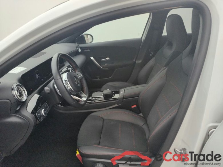 MERCEDES CLASSE A DIESEL (W177) A 220 d 190hp AMG Line 5d #3