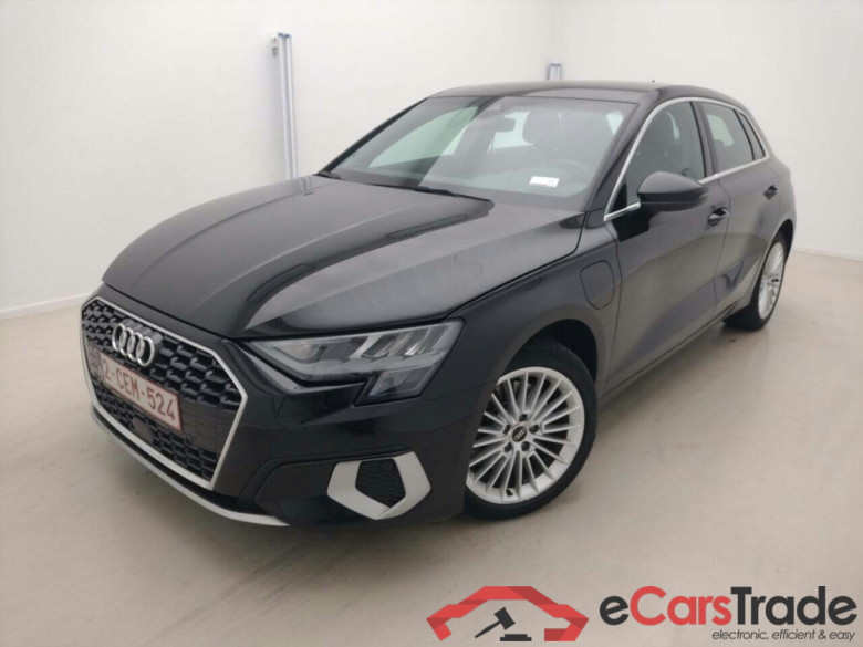 AUDI A3 SPORTBACK 40 TFSI E ADVANCED S-TRONIC #1