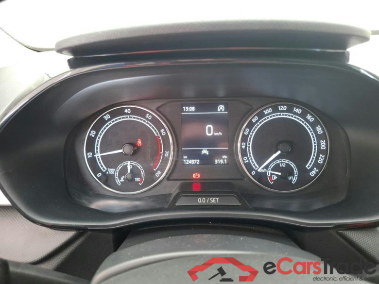 Fabia Ambition 1.0 TSI 95CV BVM5 E6d #6