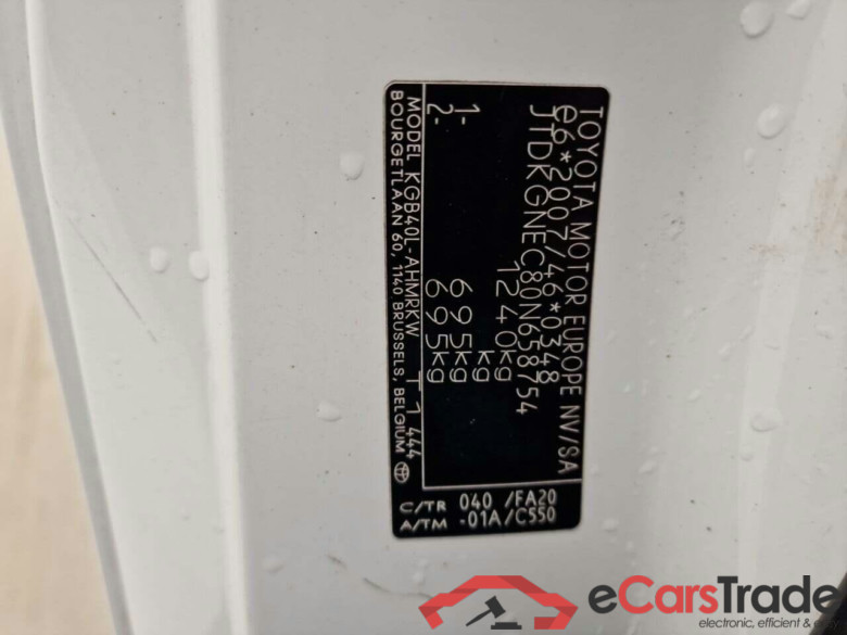 TOYOTA Aygo 1.0 VVT-i x-fun #4