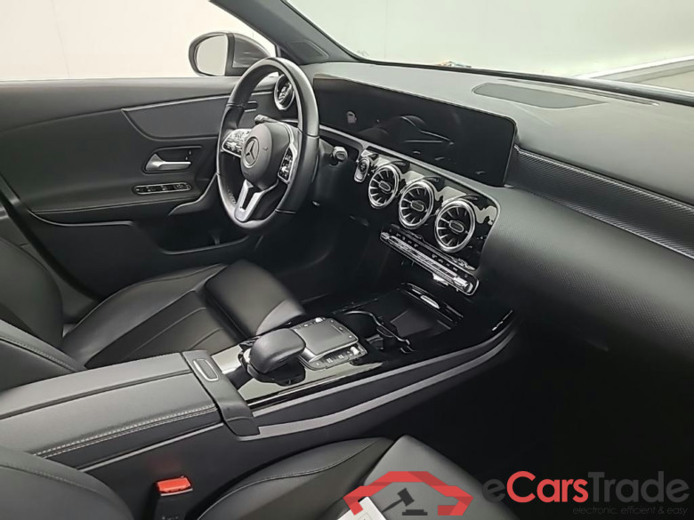 MERCEDES-BENZ A-klasse A 180 7G-DCT Business Solution Luxury 5D 100kW #6
