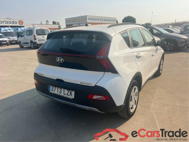 HYUNDAI Bayon / 2021 / 5P / todoterreno 1.2 MPI Essence #2