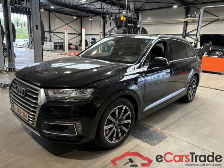 AUDI Q7 Dsl e-tron (PHEV) Q7 e-tron 3.0 TDi V6 Quattro e-tron Tiptronic (275 kW) #1