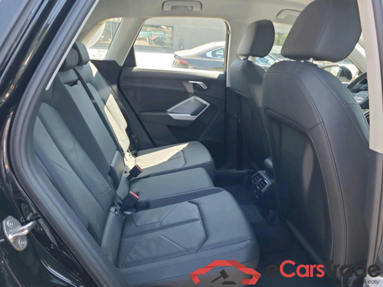 AUDI Q3 1.4 45 TFSI E S TRONIC #6