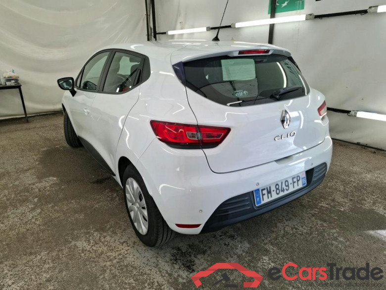 RENAULT Clio Société / 2016 / 5P / Berline Air Medianav dCi 75 #2