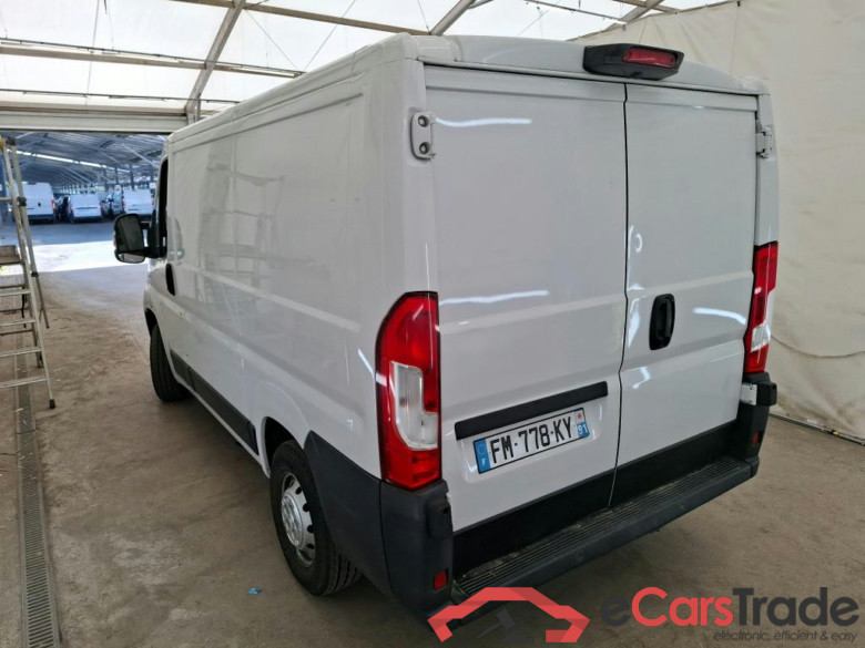 FIAT Ducato 2014 4P Fourgon tôlé 3 0 C H1 2 0 Multijet 115 Pack Pro Nav #2