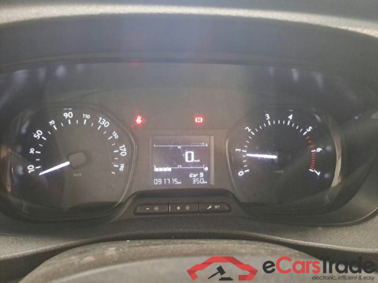 PEUGEOT EXPERT / 2016 / 4P / FURGONE 2.0 BLUEHDI 120 PREMIUM STANDARD #4