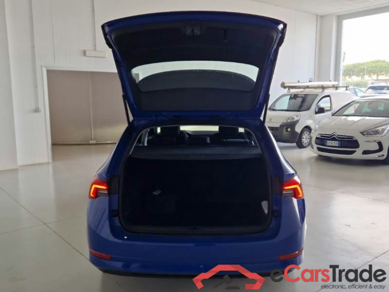 SKODA OCTAVIA WAGON / 2020 / 5P / STATION WAGON 1.0 E-TEC AMBITION DSG #5