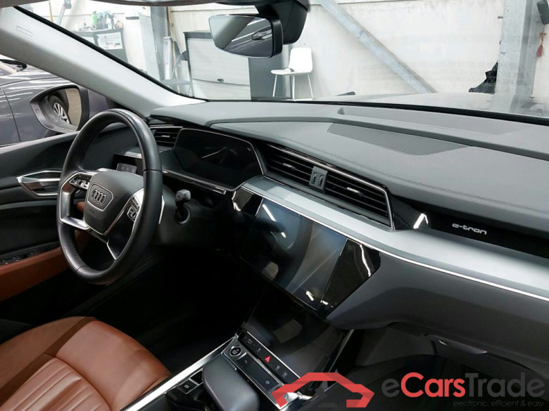 AUDI - AUD E-TRON 50 Quattro 313PK Attraction With Climatic & Navigation & Heated Seats & Park Sensors Front & Rear * ELECTRIC * #3