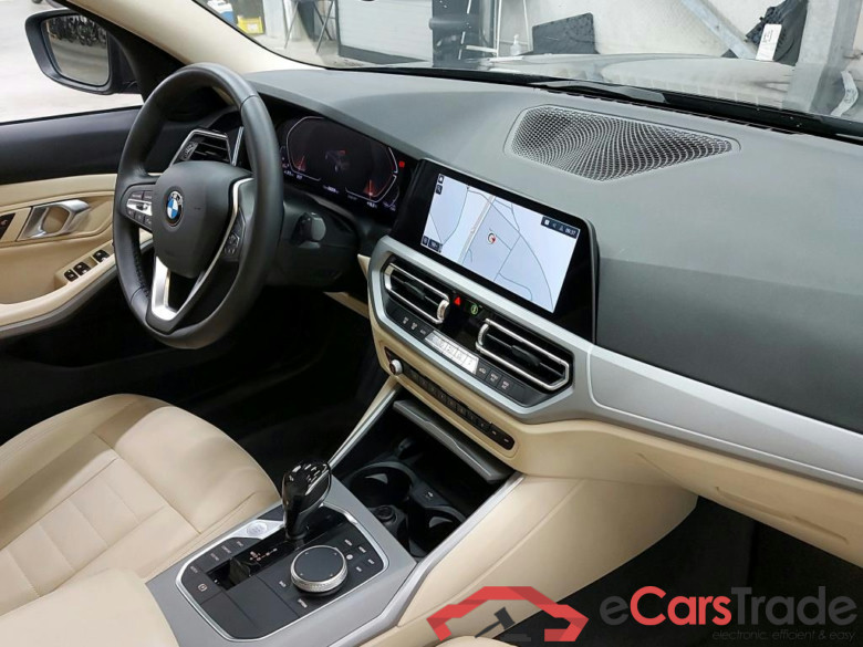 BMW - BMW 3 BERLINE 318dA 136PK Advantage Business Edition & Pack Business Plus With Vernasca Leather Seats & PDC Front & Rear #3