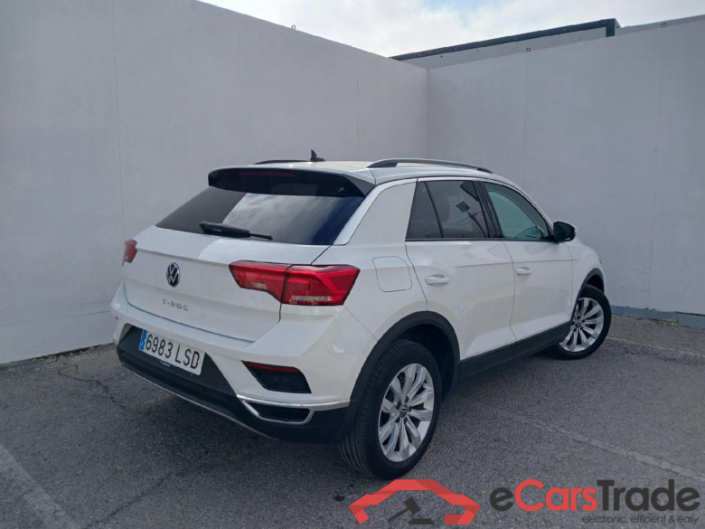 VOLKSWAGEN T-Roc / 2017 / 5P / todoterreno Advance 2.0 TDI 85kW (115CV) #2